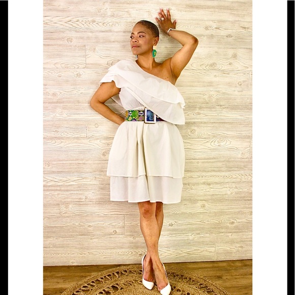 GIVE'EM A LIL SHOULDER DRESS www.nikishaw.com - Picture 3 of 5